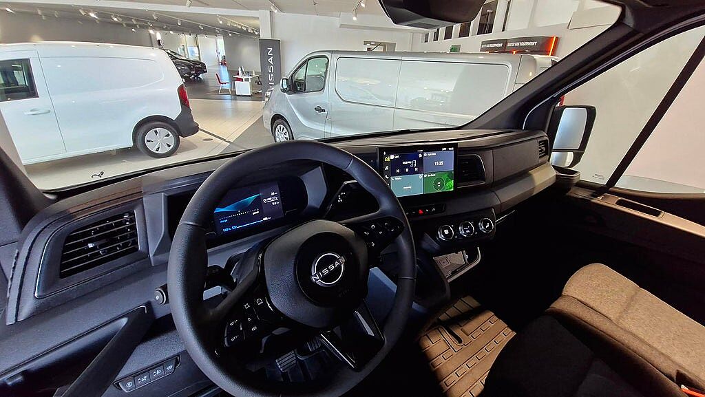 Nissan Interstar